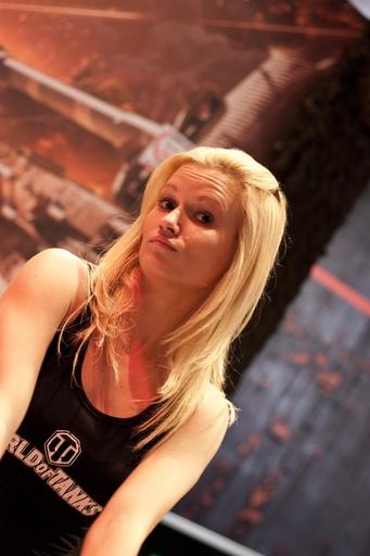 Обо всем - GamesCom 2011 Booth babes